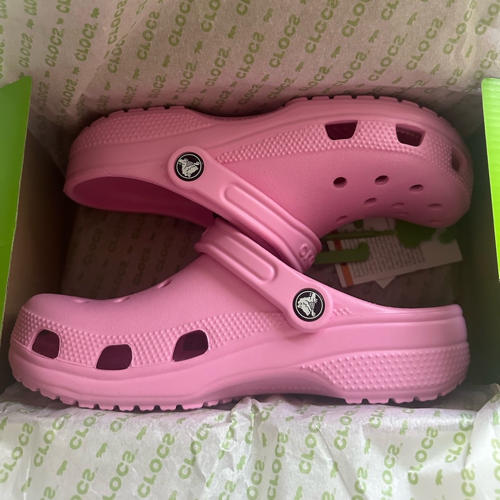 BRAND NEW Crocs Tweed Pink Classic Clogs